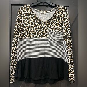 Block Pattern Entro Top